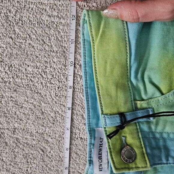 3/$15 WeWoreWhat Tie Dye Flare Denim Short Size 24 - Picture 8 of 9